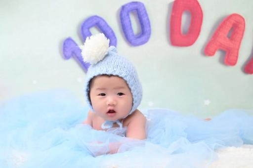 黔东南宝宝喜欢搓脚